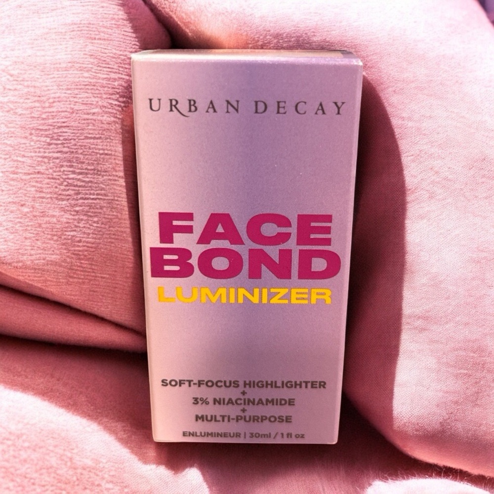 Urban Decay Pink Highlighter for a Radiant Glow